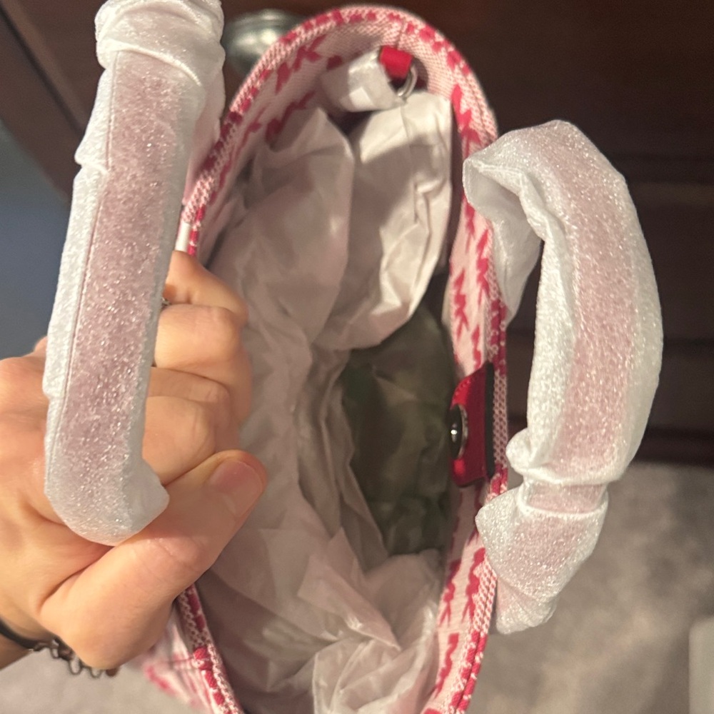 Michael Kors Red and White Tote Bag with Pouch - Picture 5 of 6